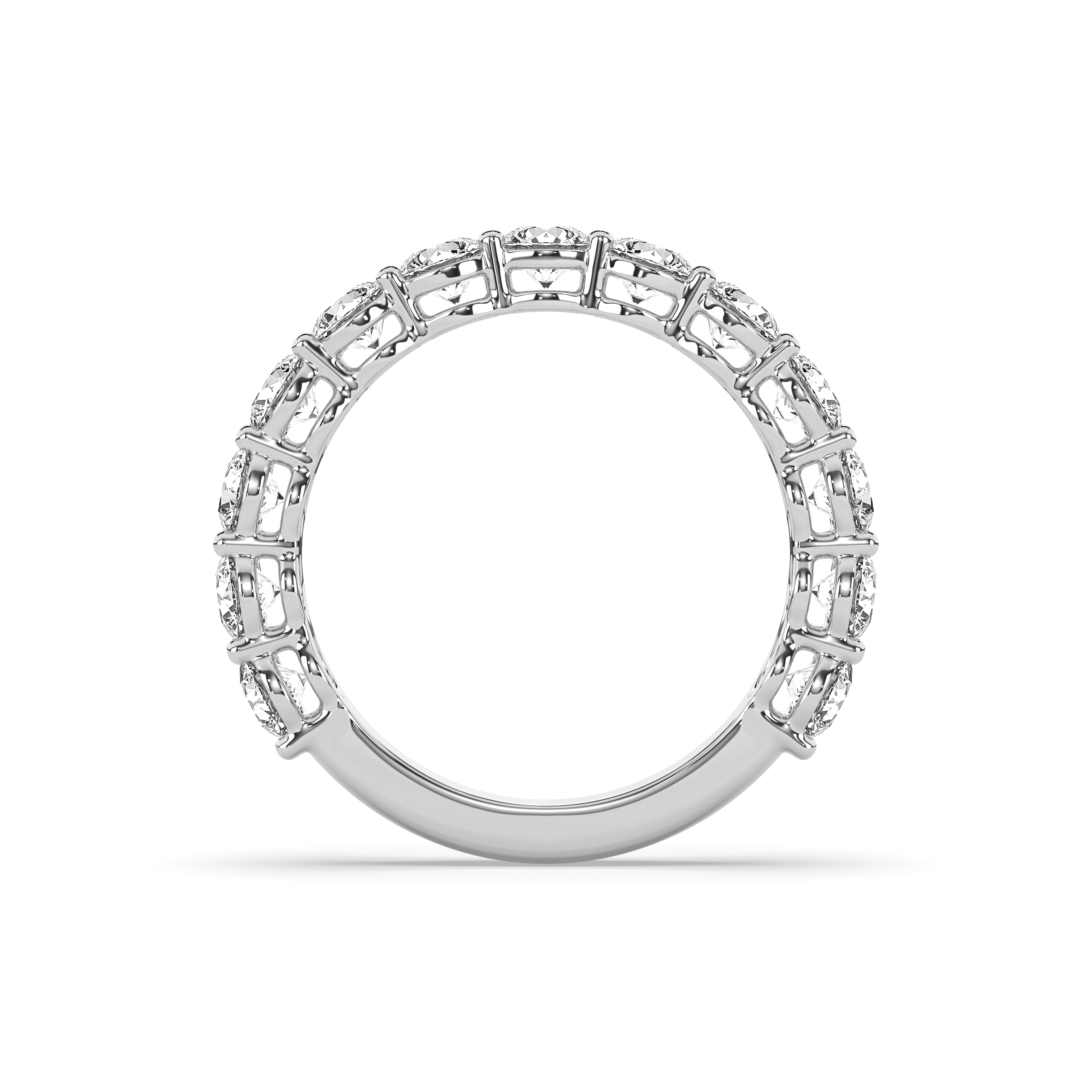 Round Diamond 3/4 Band