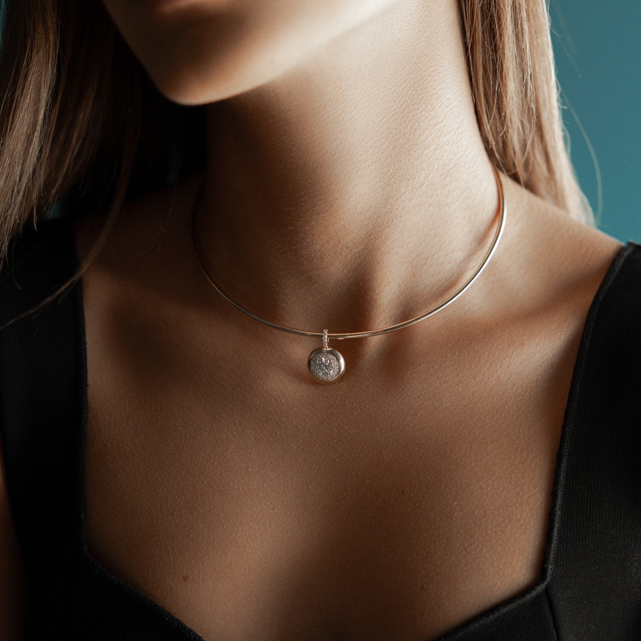 Diana Pendant Collar Necklace